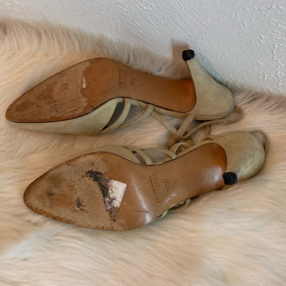 Vintage 90s Y2K Gucci Beige Suede Pointed-Toe Slingback Heels - Picture 7 of 9